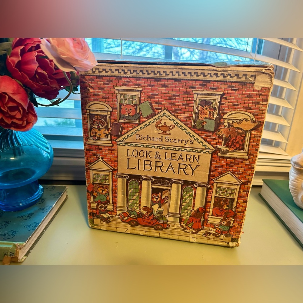 RARE 1971 Richard Scarry’s Look and Learn Library SET IN BOX Children’s Books